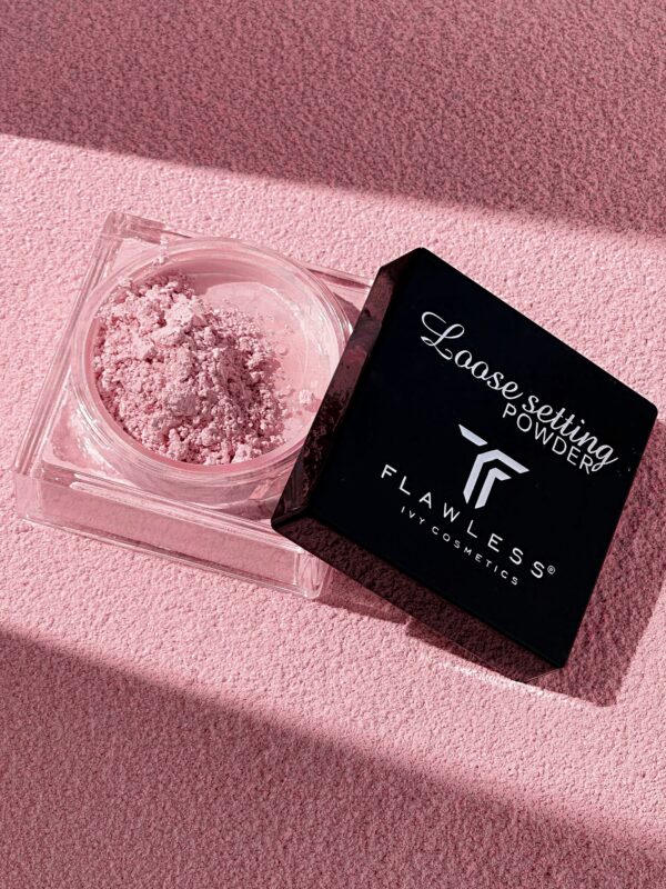 Flawless Ivy Loose Setting Powder - Image 3