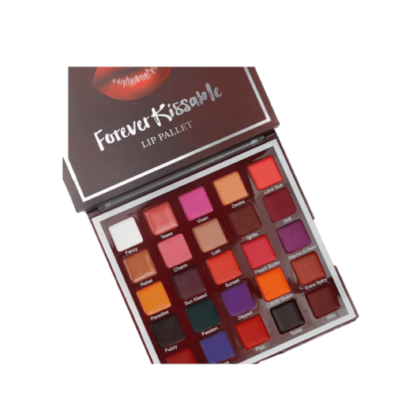 Flawless Ivy Forever Kissable Lip Palette