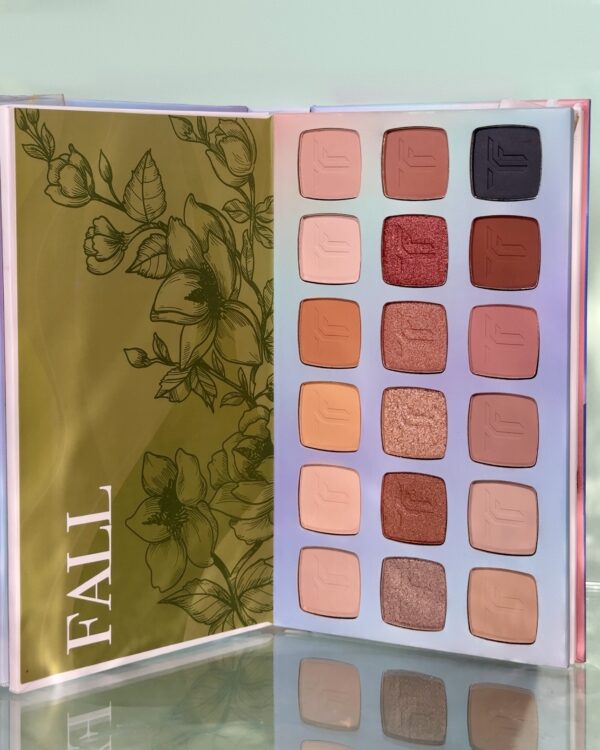 Year In Color Eyeshadow Palette - Image 5