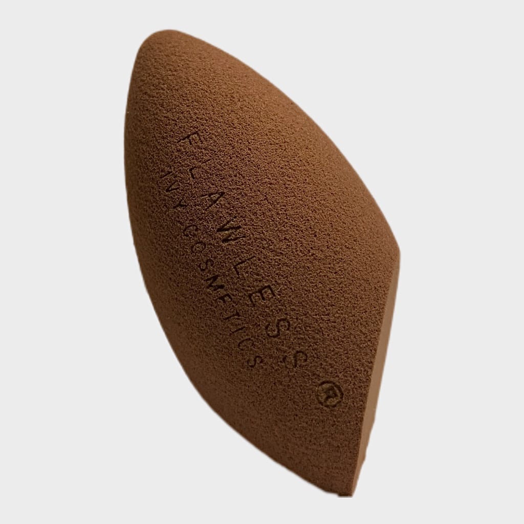 Flawless Ivy Pro-Blending Sponge - Image 3