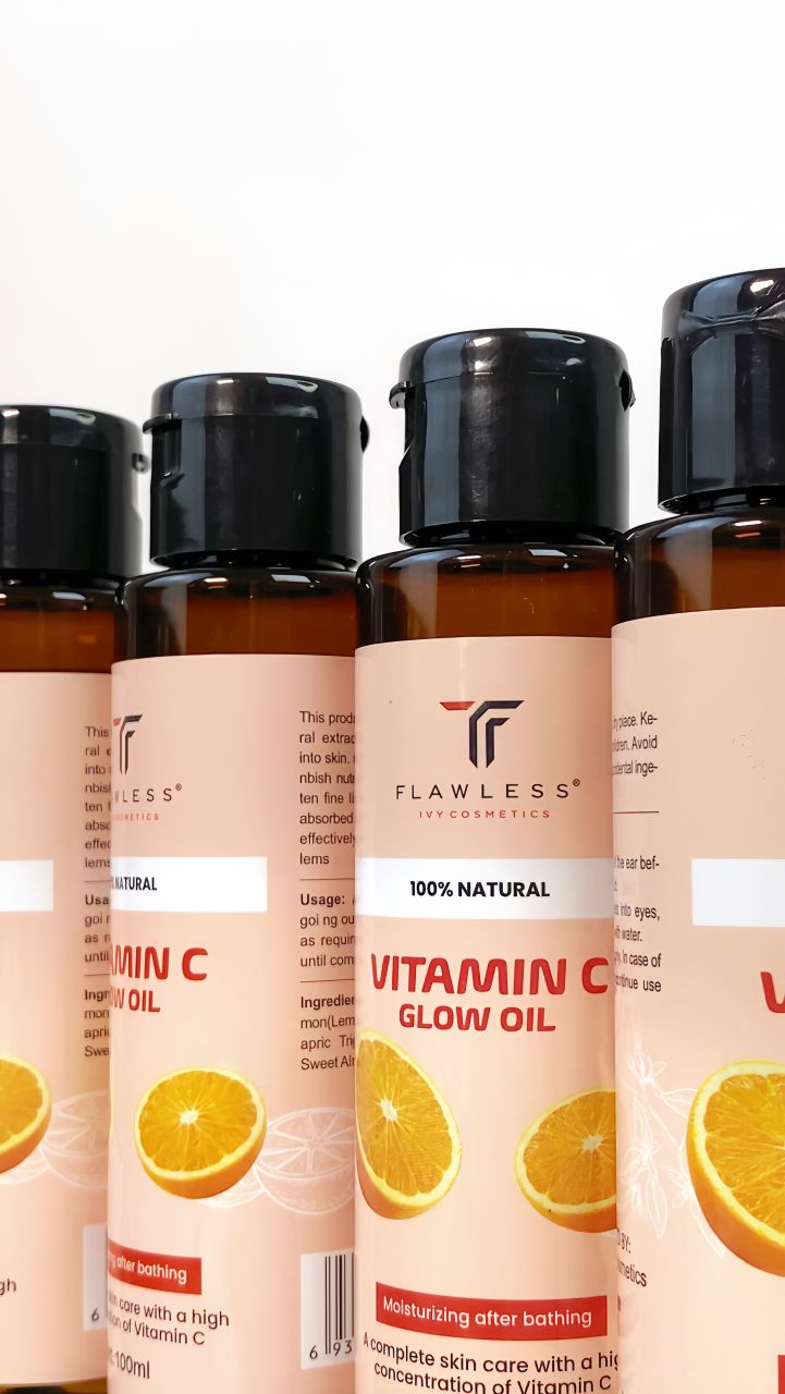 Vitamin C Glow Oil - Image 3