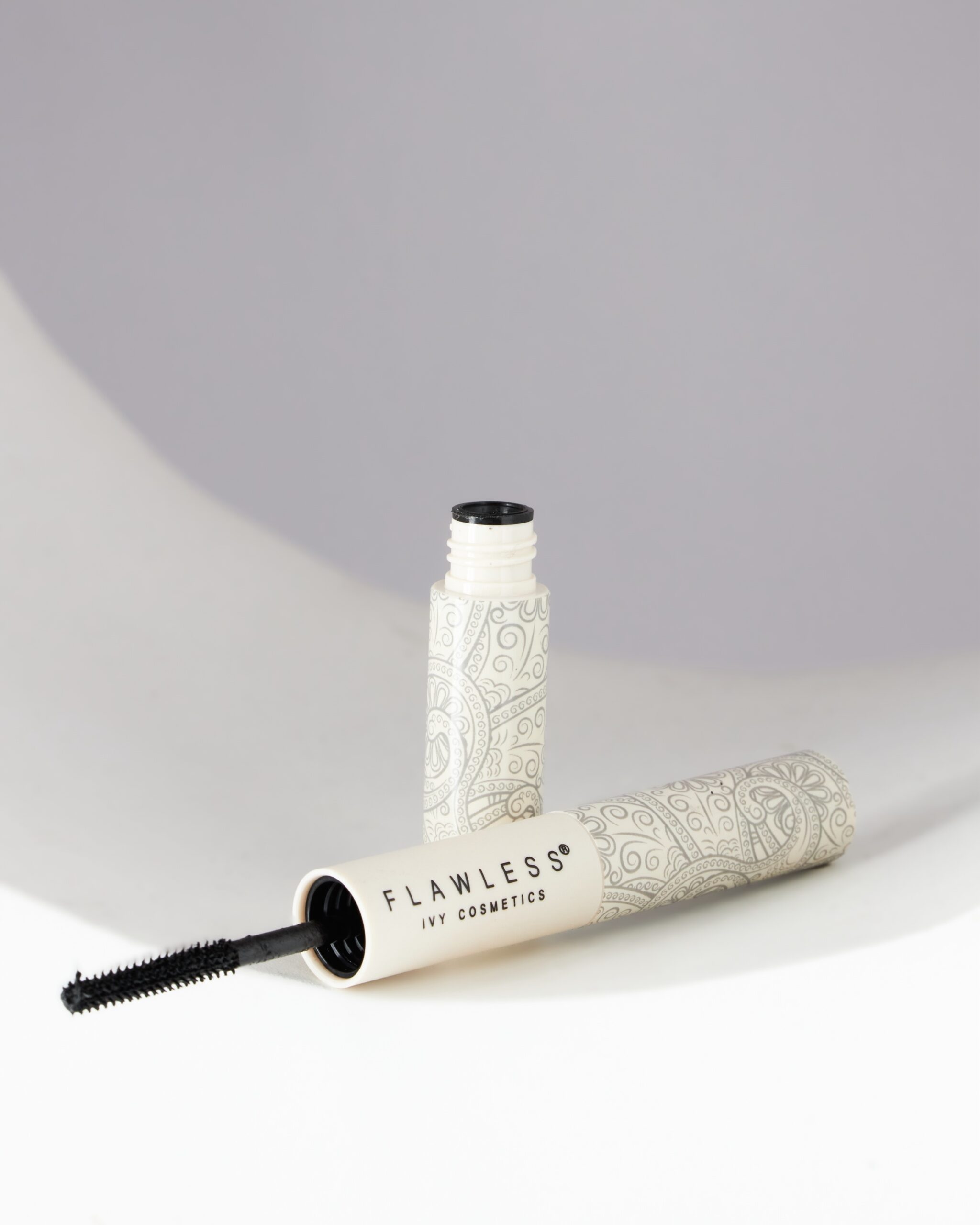 Flawless Ivy ‘That Girl’ Mascara